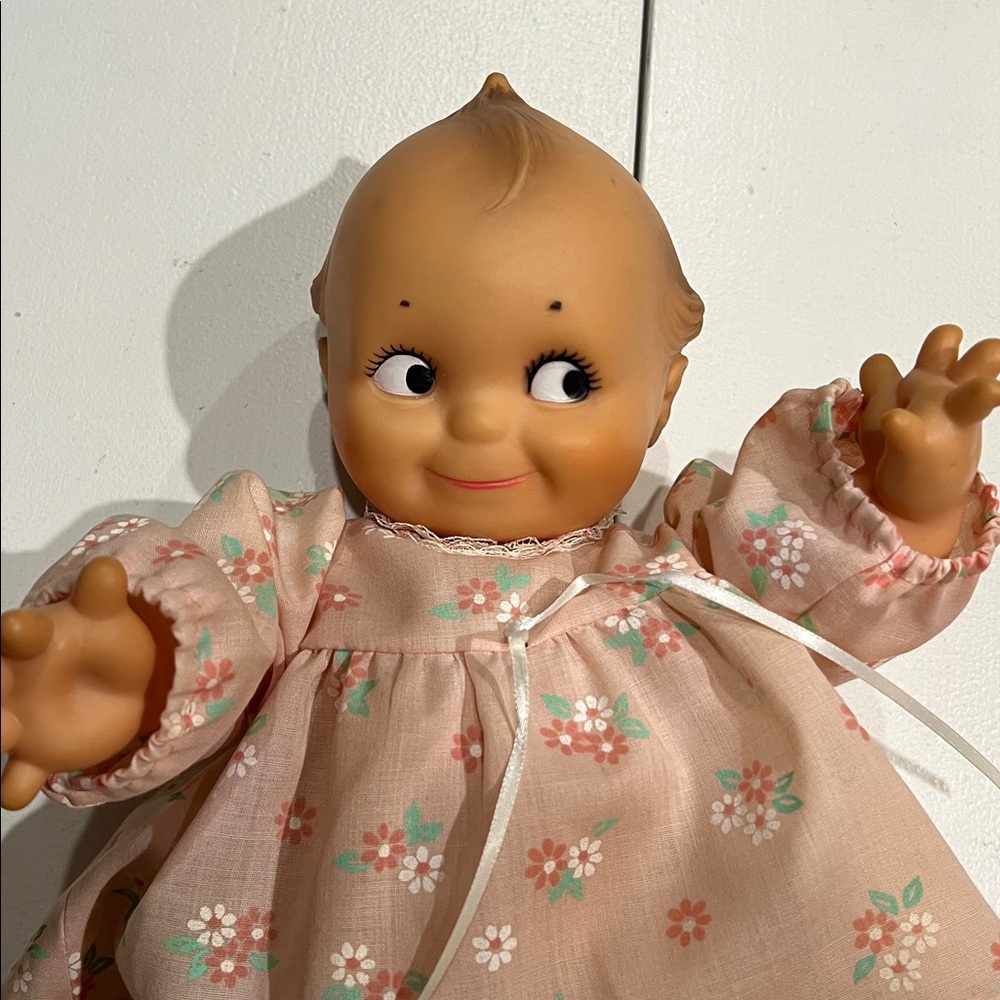 Vintage Cameo Kewpie Doll: 12-inch Vinyl Toy, Posable Arms and legs squeaky toy - Picture 2 of 13